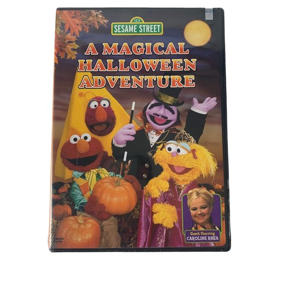 Sesame Street Halloween DVD Gift Set - Picture 4 of 5